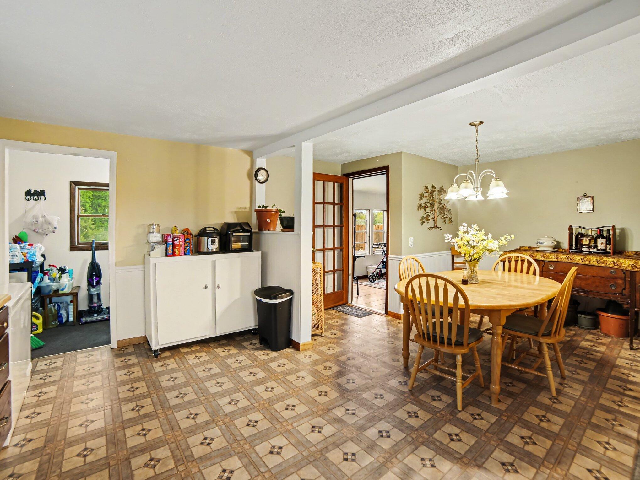 2330 West Tyler Road Hart, MI 49420 - Photo 6 of 34 005_file_2209
