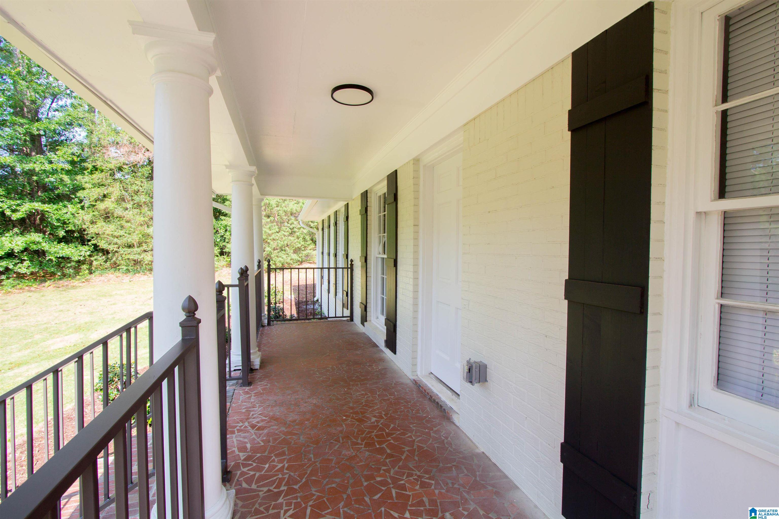 1928 Greenvale Road Birmingham, AL 35226 - Photo 2 of 57