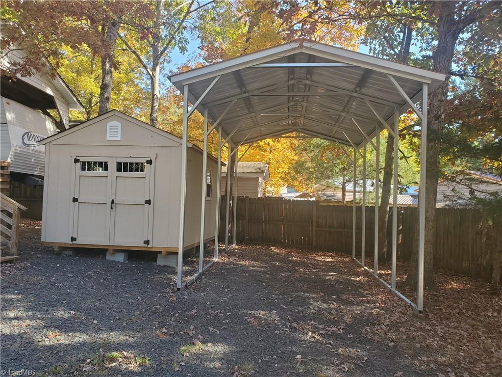 199 Roberts Ridge Road Mount Gilead, NC 27306 - Photo 4 of 13