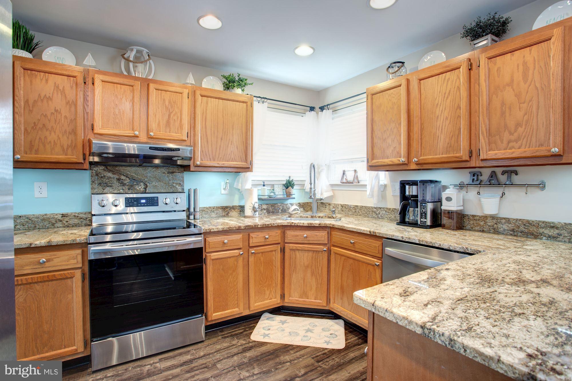 3736 Seneca Garden Road Baltimore, MD 21220 - Photo 15 of 43 Eat-In Kitchen