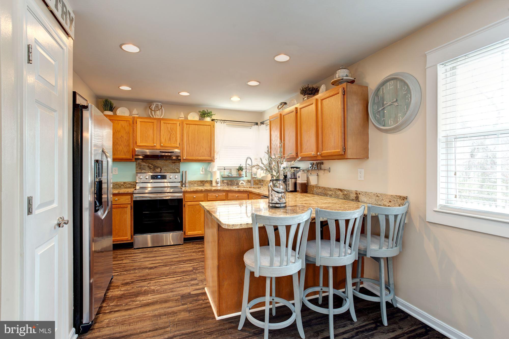 3736 Seneca Garden Road Baltimore, MD 21220 - Photo 16 of 43 Eat-In Kitchen