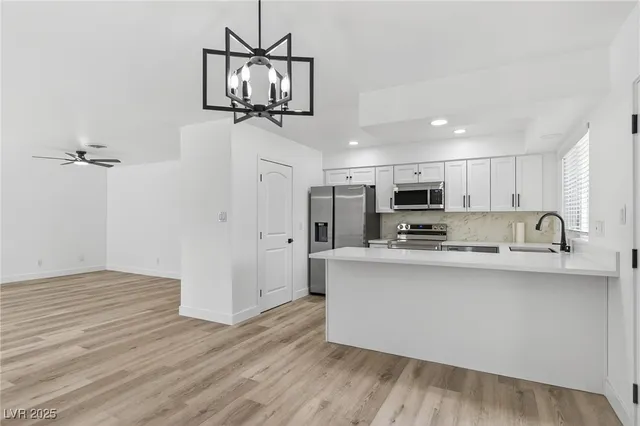 $3,490 | 405 Scenic Drive, Henderson, NV 89002