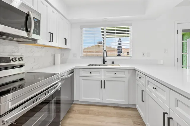 $3,490 | 405 Scenic Drive, Henderson, NV 89002