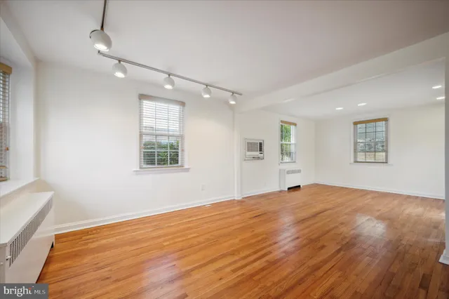 $3,300 | 459 Rock Glen Drive, Wynnewood, PA 19096