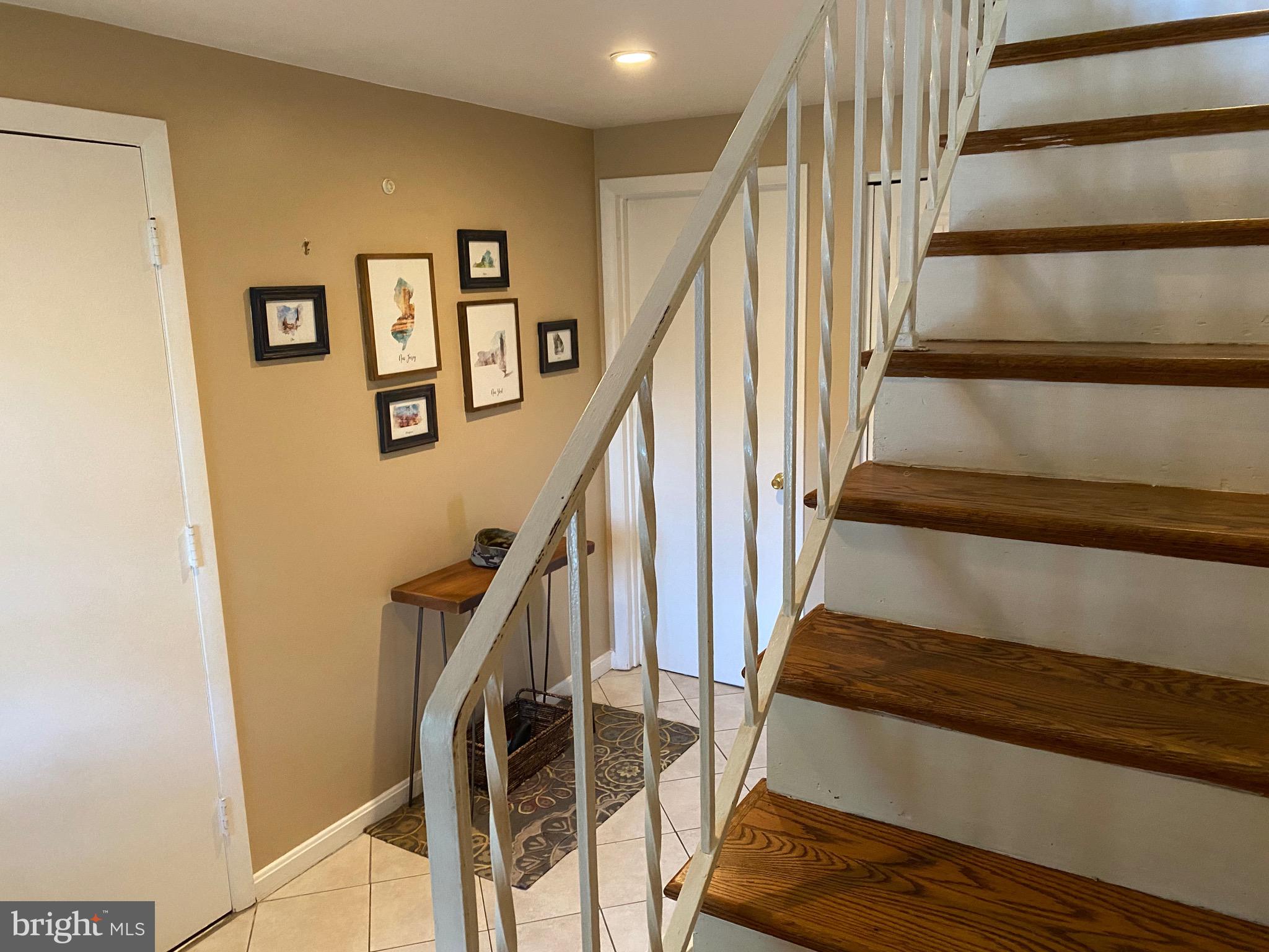 8614 Arley Drive Springfield, VA 22152 - Photo 18 of 24 a view of entryway