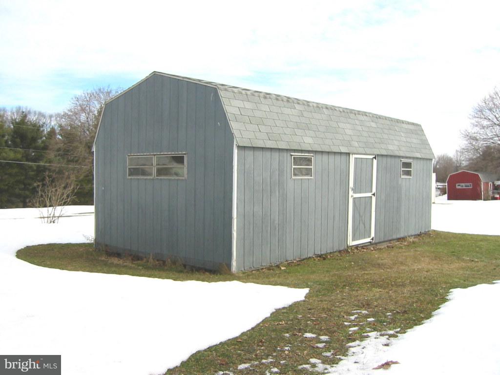922 Rabbit Hill Road Lititz, PA 17543 - Photo 4 of 4
