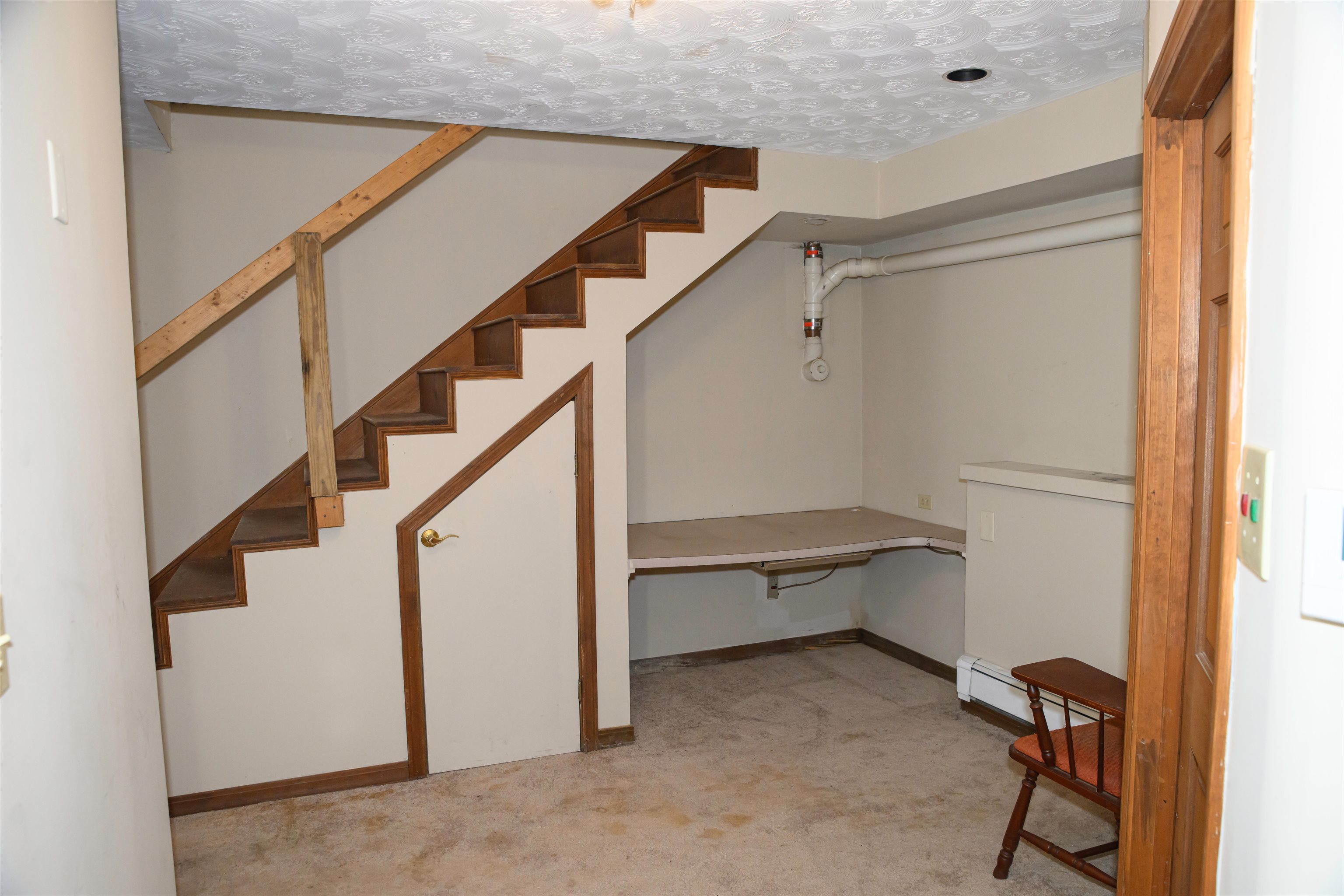 17 Grove Avenue Salem, NH 03079 - Photo 17 of 31