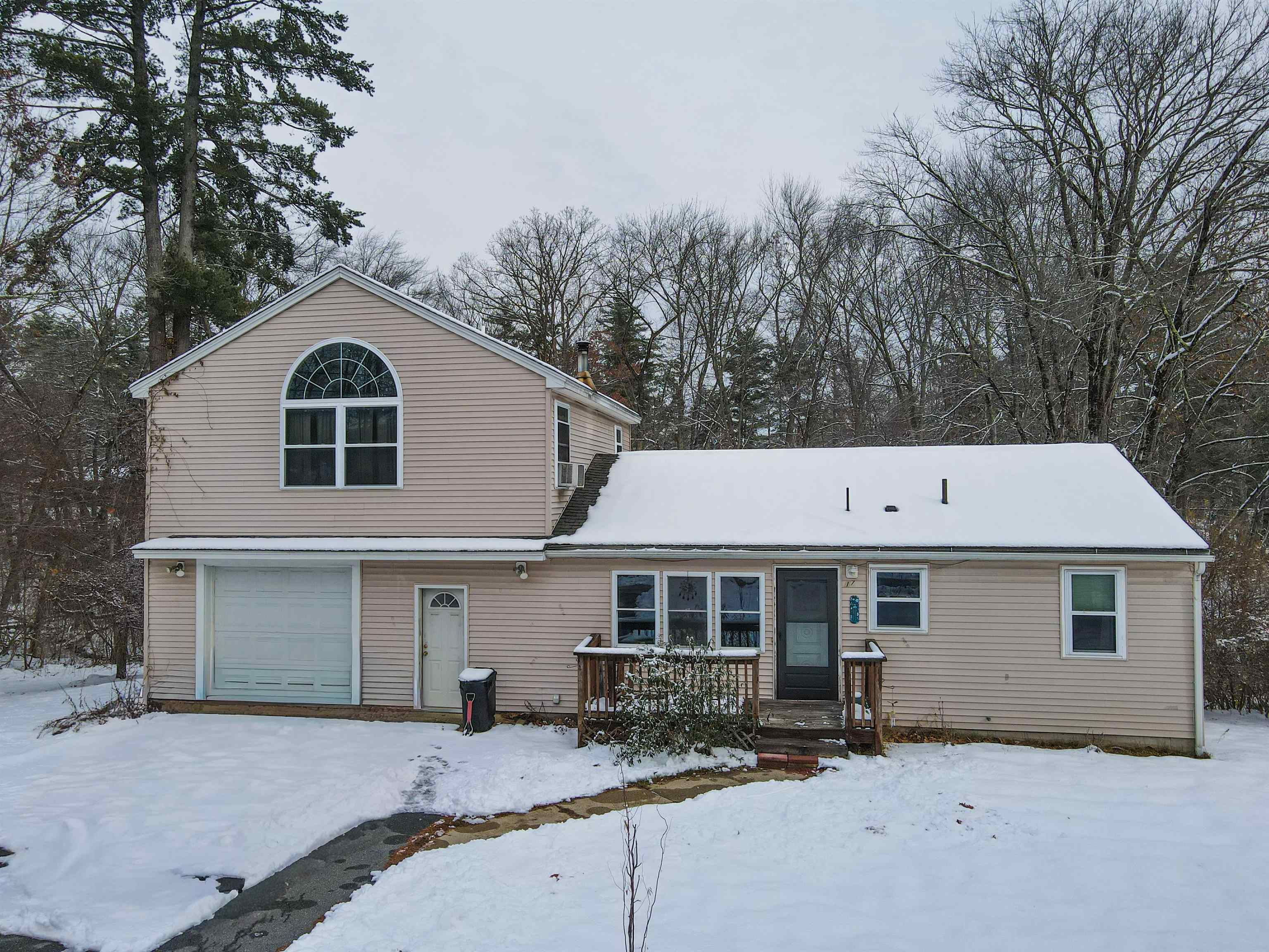 17 Grove Avenue Salem, NH 03079 - Photo 29 of 32