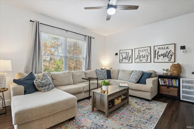 $299,900 | 25715 Burrow Trail, South Bend, IN 46628