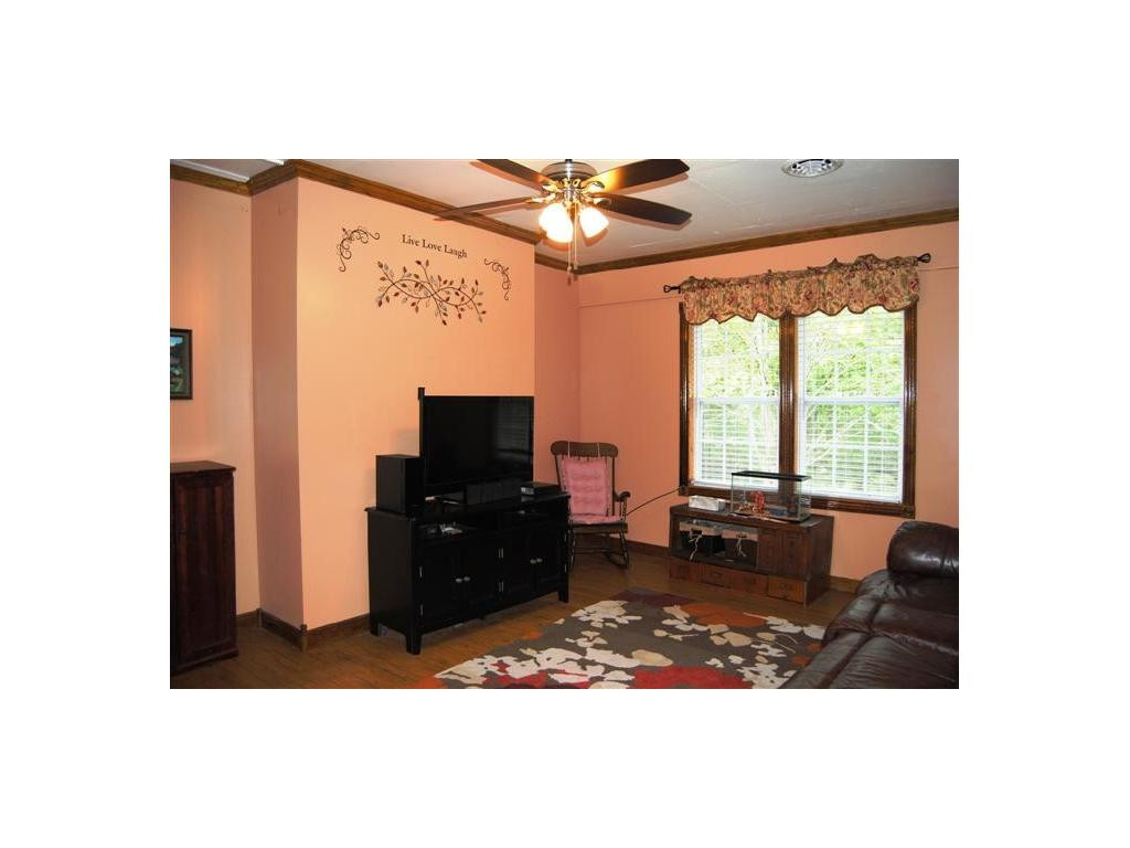 487 Minga Road Kingsport, TN 37663 - Photo 5 of 21 InLaw SuiteDenLR