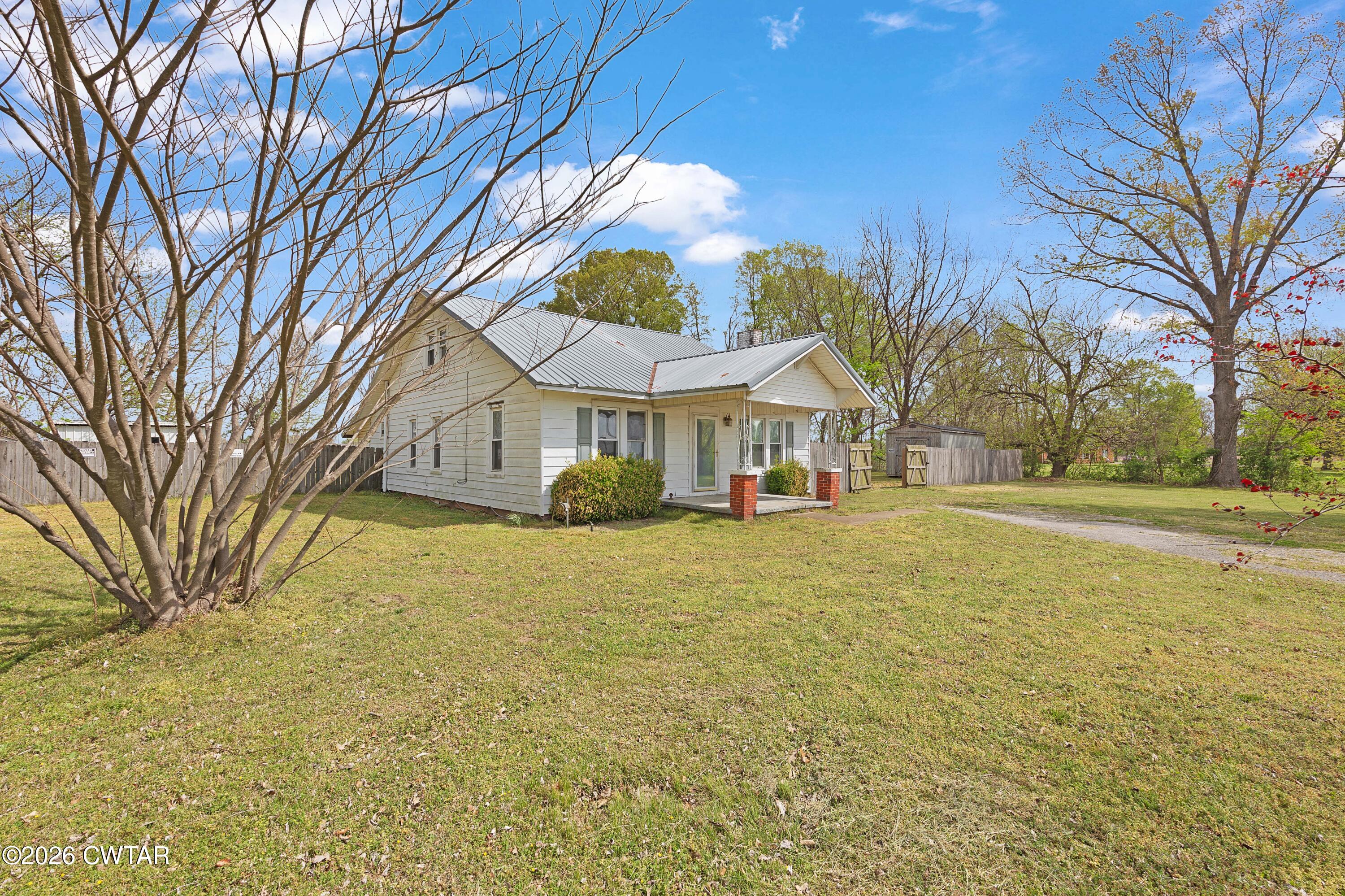 142 Oakfield Road Oakfield, TN 38362 - Photo 2 of 22 EN4A4673
