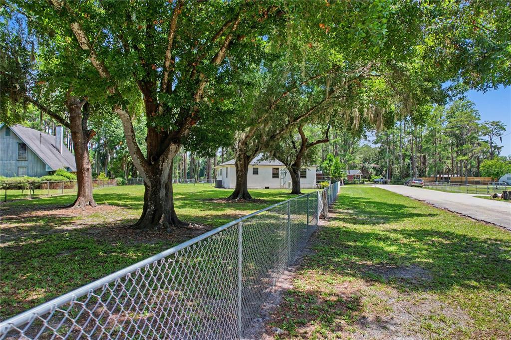 17305 Sherman Road Lutz, FL 33558 - Photo 71 of 89