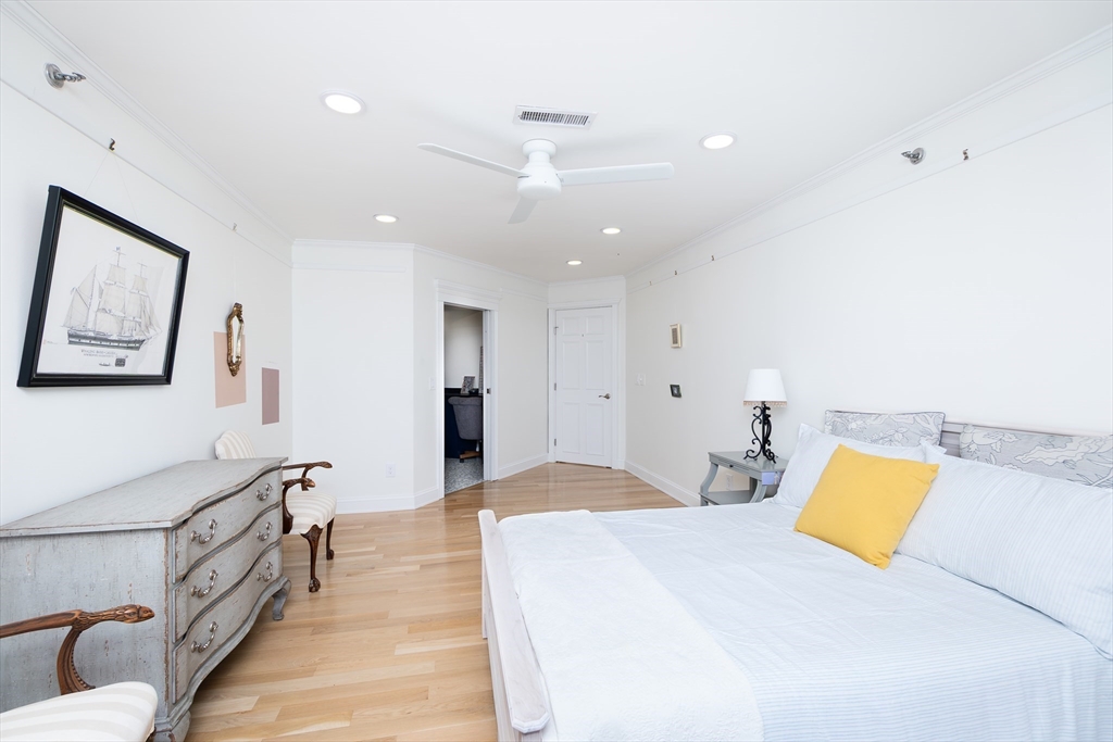 1 Seal Harbor Road, Unit PH16 Winthrop, MA 02152 - Photo 20 of 32
