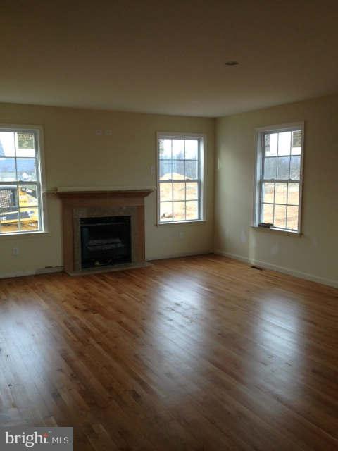 55 Houston Road Inwood, WV 25428 - Photo 3 of 18 Family Room
