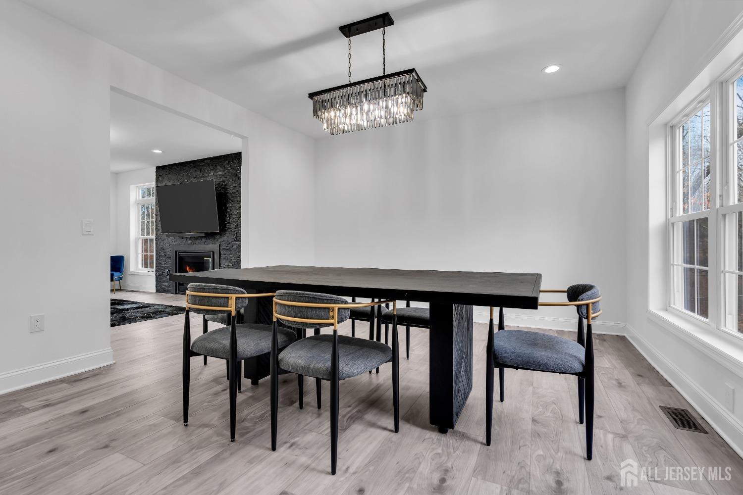 131 B Dutch Road East Brunswick, NJ 08816 - Photo 8 of 65 Gallery Image 8
