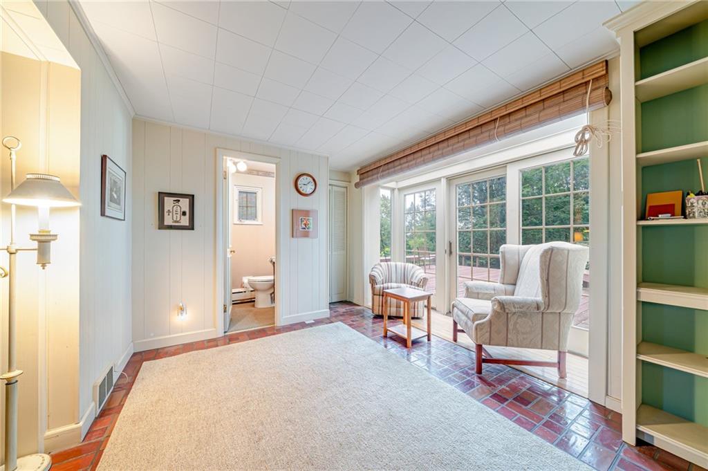 17 Roxbury Road Pittsburgh, PA 15221 - Photo 20 of 48 Gallery Image 20