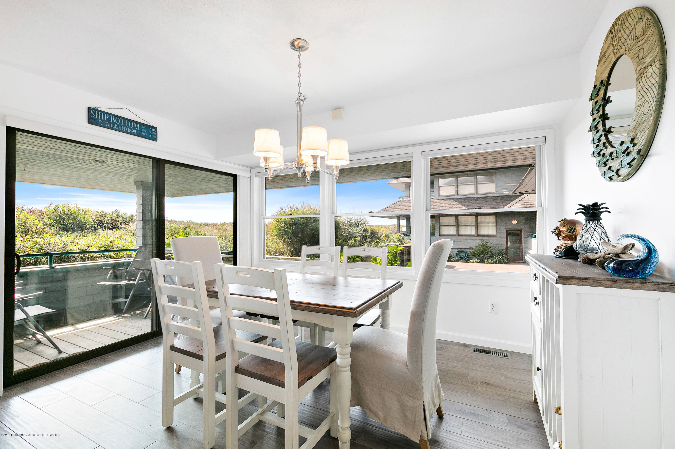 901 Ocean Avenue, Unit 902 Ship Bottom, NJ 08008 - Photo 28 of 54 901Ocean#902Online-18