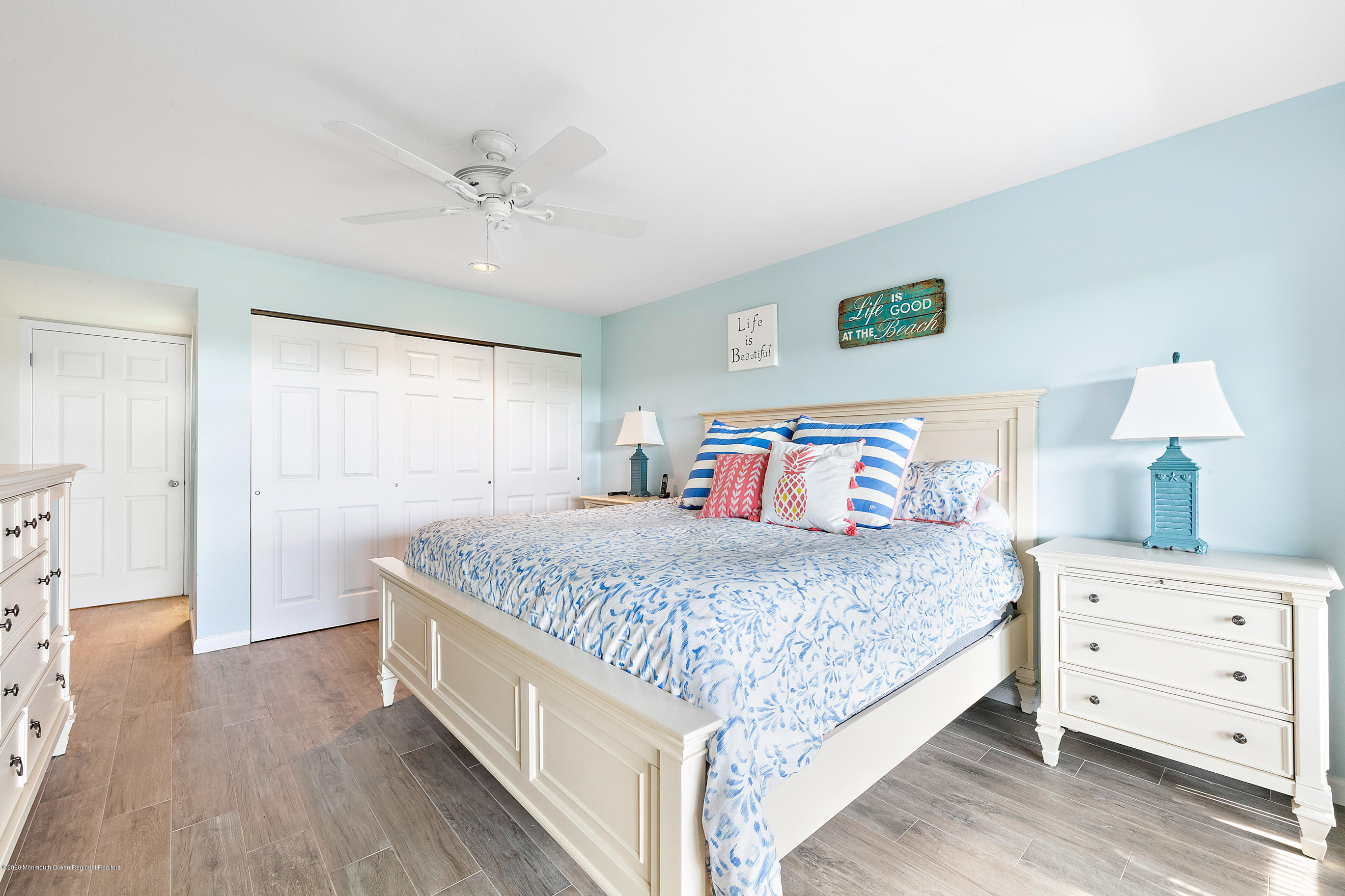901 Ocean Avenue, Unit 902 Ship Bottom, NJ 08008 - Photo 43 of 54 901Ocean#902Online-24