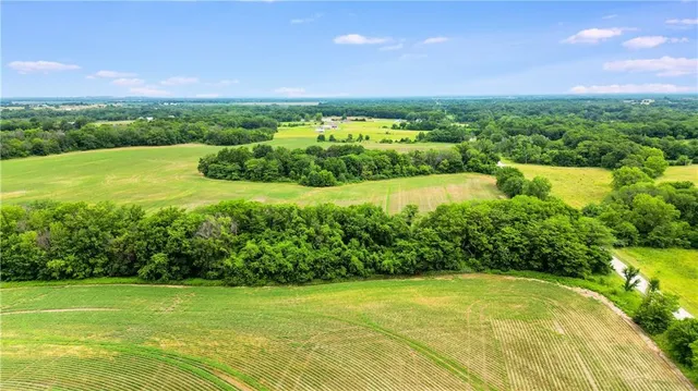 $75,000 | 28 South Old Drum Road, Garden City, MO 64747