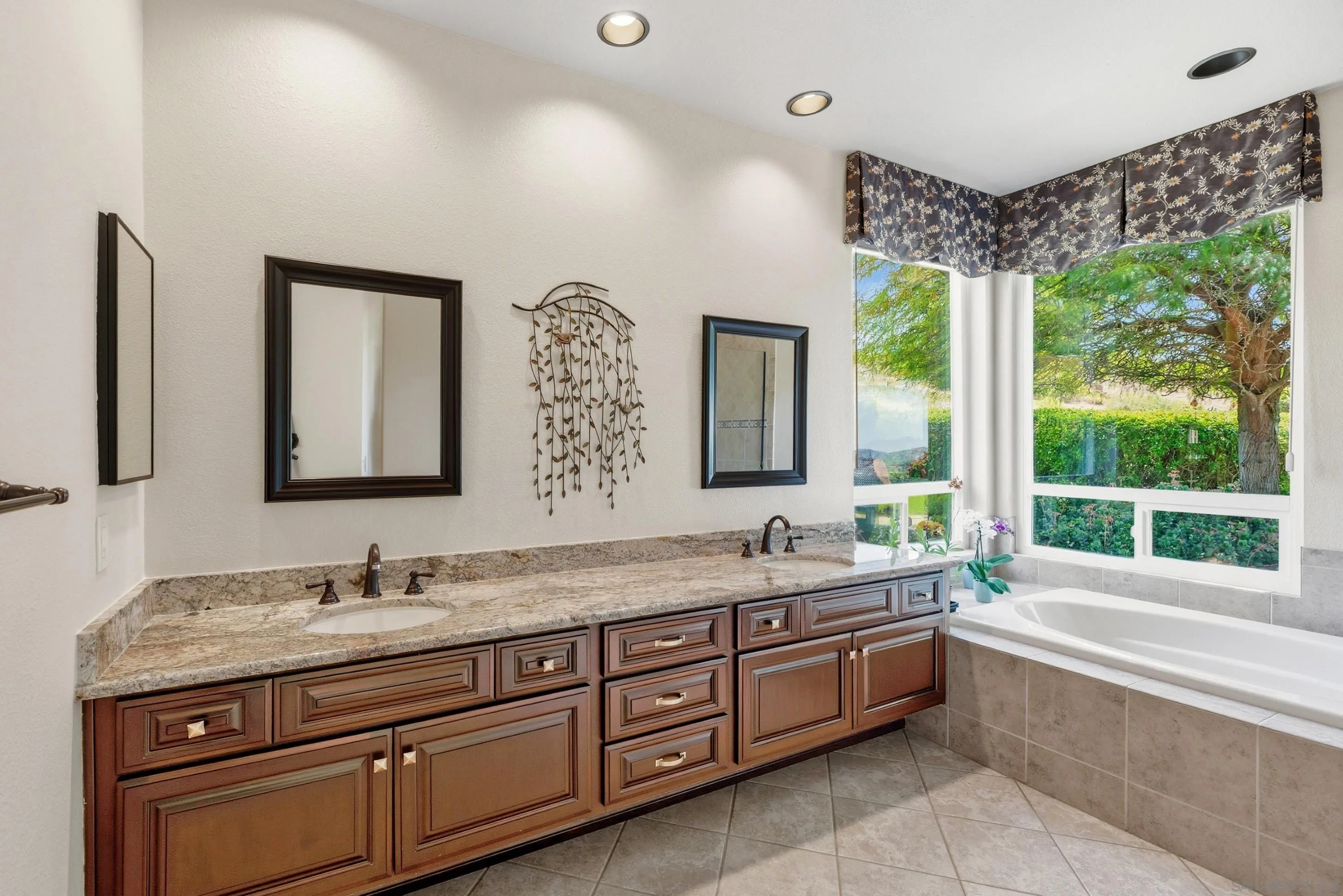 14505 Wildgrove Road Poway, CA 92064 - Photo 25 of 55 Gallery Image 25