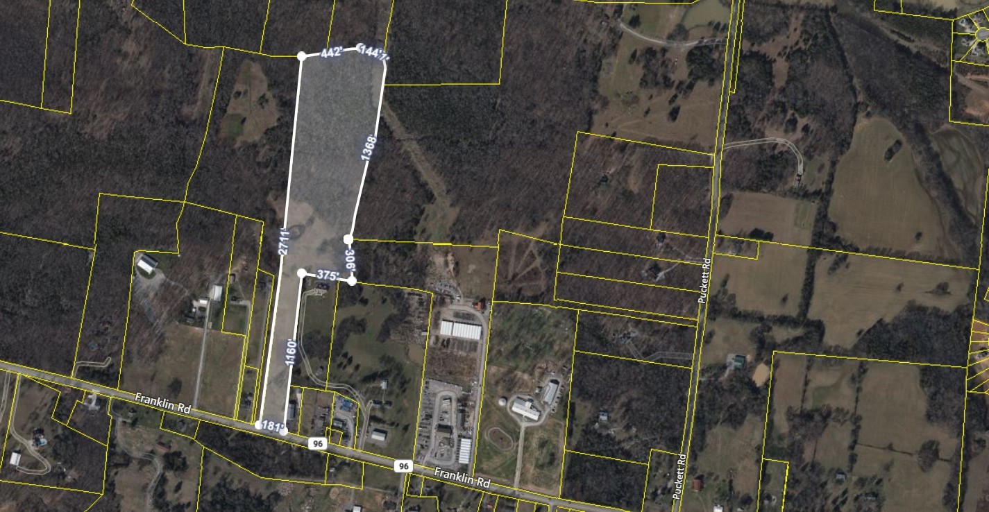 9400 Franklin Road Murfreesboro, TN 37128 - Photo 3 of 8 a bathroom with a shower