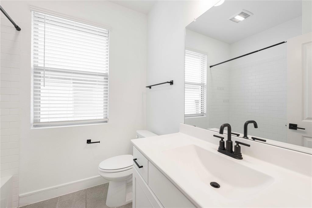 1275 Calebria Way Fate, TX 75087 - Photo 29 of 40