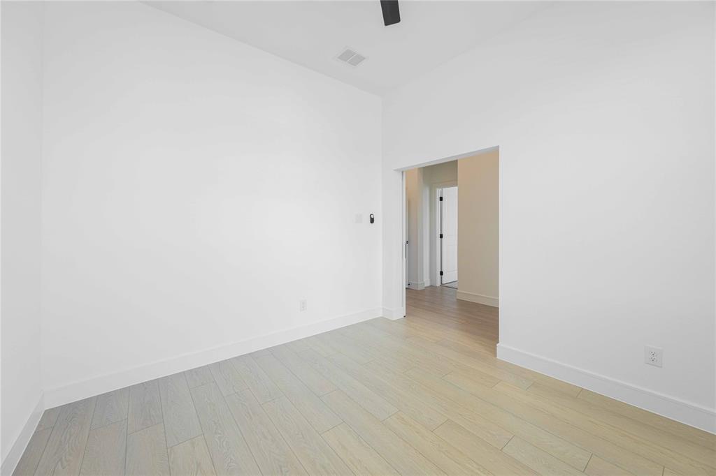 1275 Calebria Way Fate, TX 75087 - Photo 4 of 40