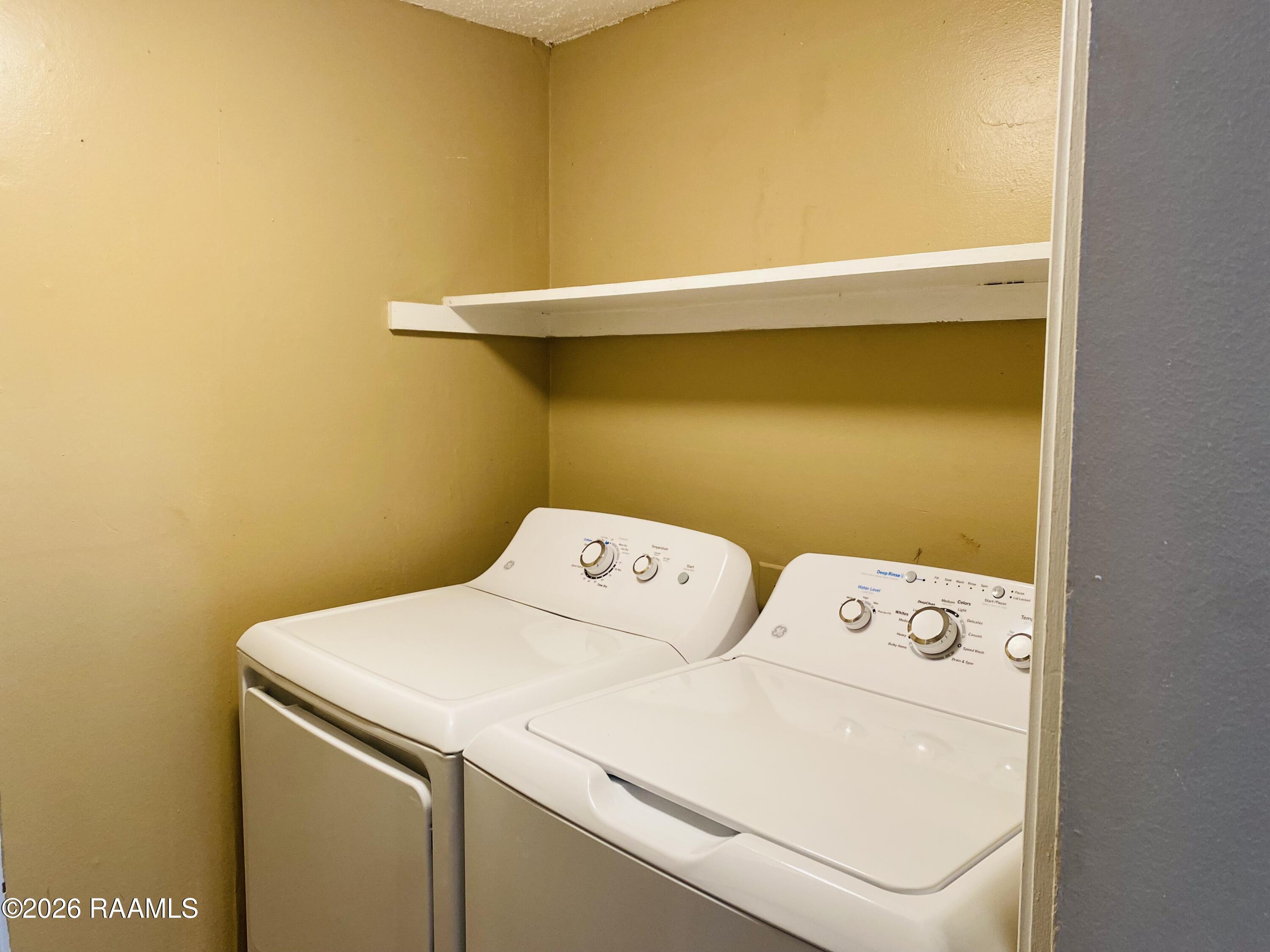 302 Pillette Road, Unit 3 Lafayette, LA 70508 - Photo 11 of 12 IMG_7303