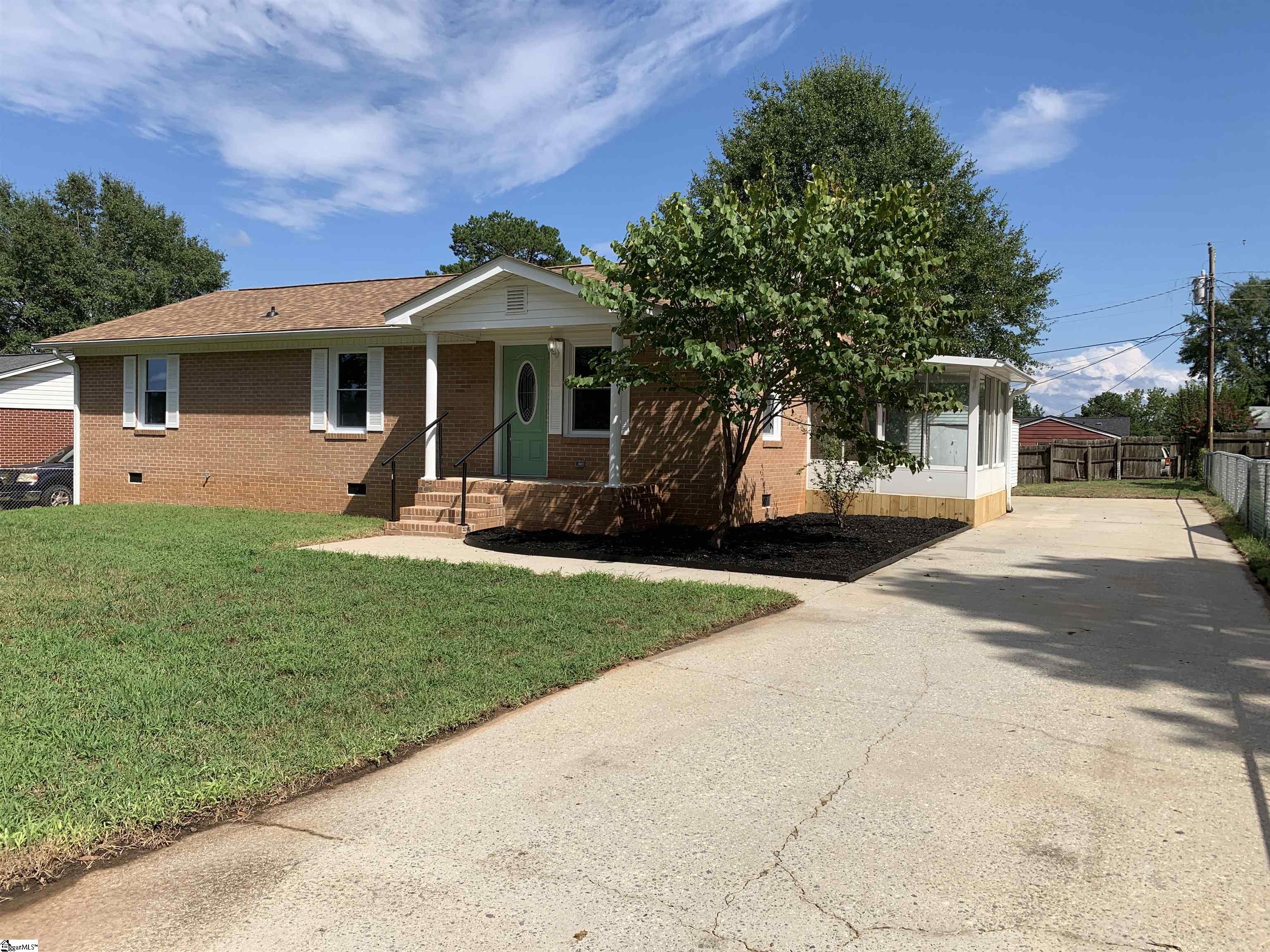122 Friendly Street Fountain Inn, SC 29644 - Photo 1 of 19 Gallery Image 1