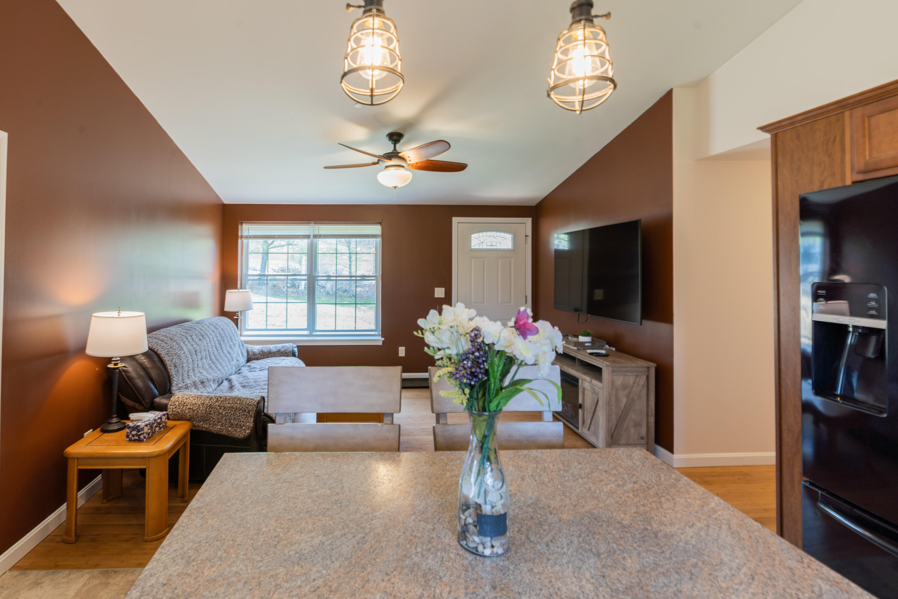 201 Bauneg Beg Road Sanford, ME 04073 - Photo 9 of 28 DSC05215