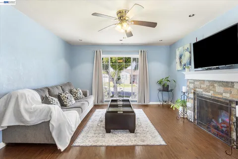 $799,999 | 381 Lexington Avenue, San Leandro, CA 94577