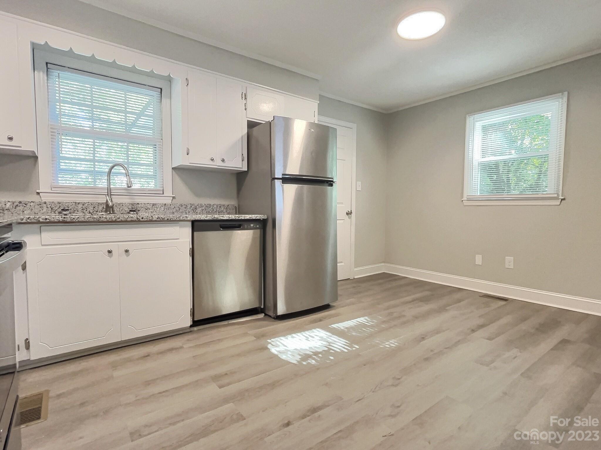 812 Anthony Street Gaffney, SC 29340 - Photo 4 of 11 Gallery Image 4