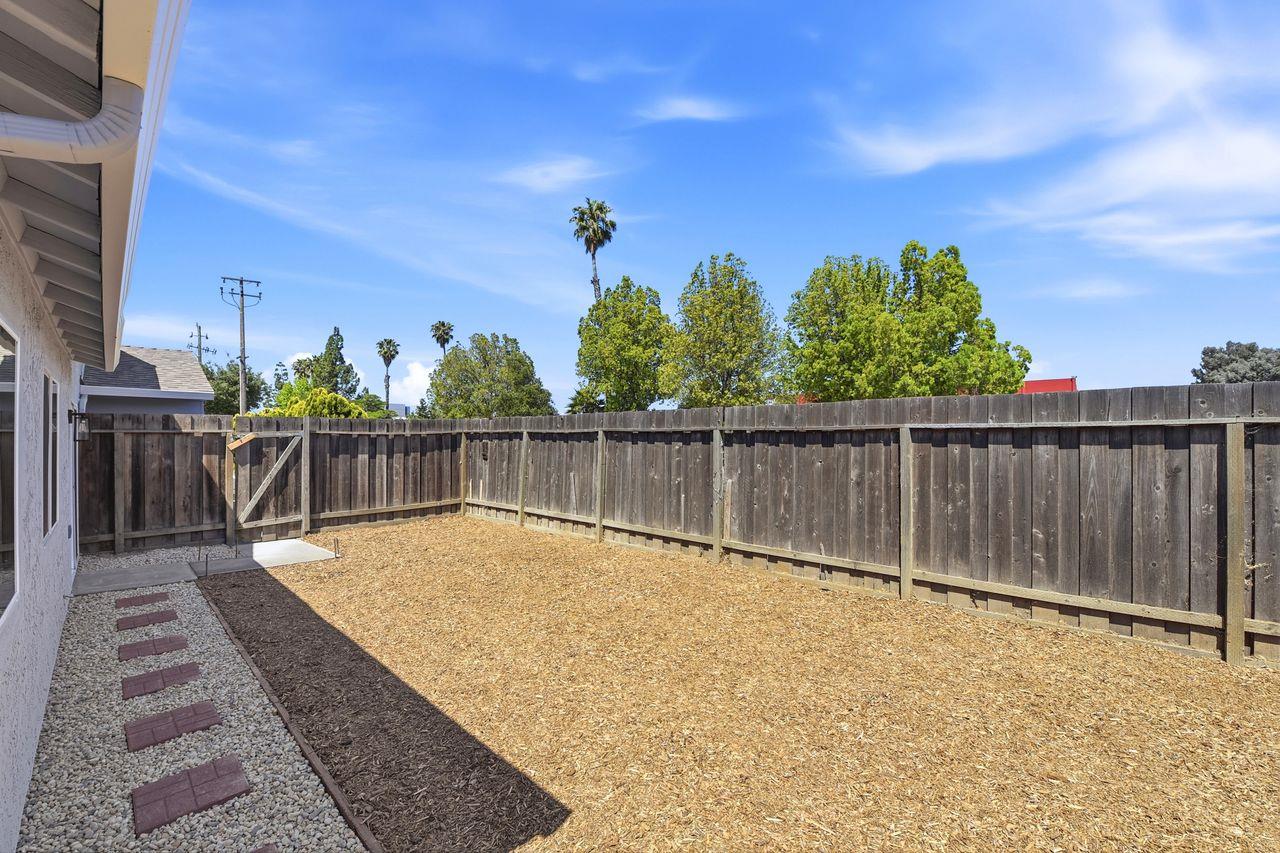 540 Ripley Drive San Jose, CA 95133 - Photo 39 of 48