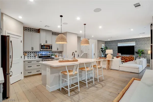 $4,500 | 3209 Porto Vittoria Avenue, Henderson, NV 89044