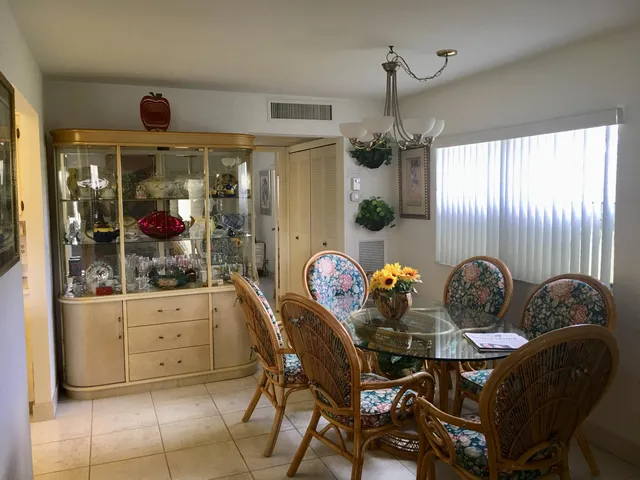 $2,500 | 99 Saxony C Delray Beach, Delray Beach, FL 33446