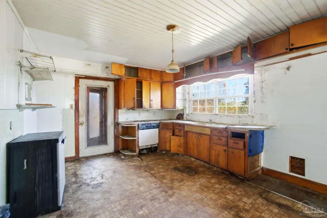 $150,000 | 5135 Market Road, Jay, FL 32565