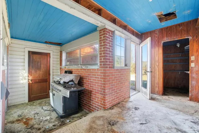 $150,000 | 5135 Market Road, Jay, FL 32565