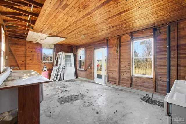 $150,000 | 5135 Market Road, Jay, FL 32565