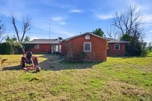 $150,000 | 5135 Market Road, Jay, FL 32565