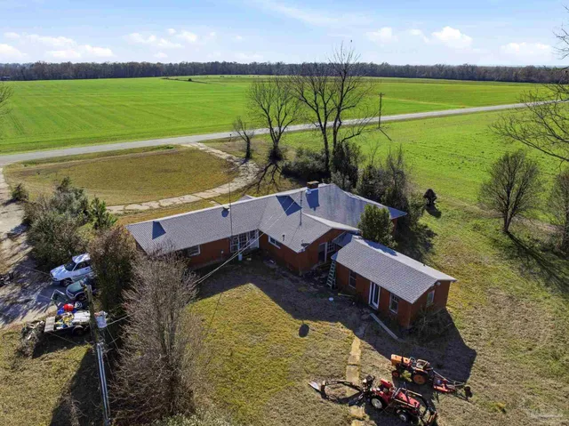 $150,000 | 5135 Market Road, Jay, FL 32565