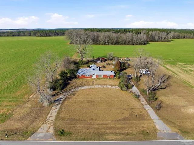 $150,000 | 5135 Market Road, Jay, FL 32565