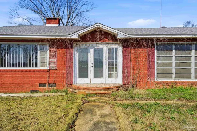 $150,000 | 5135 Market Road, Jay, FL 32565