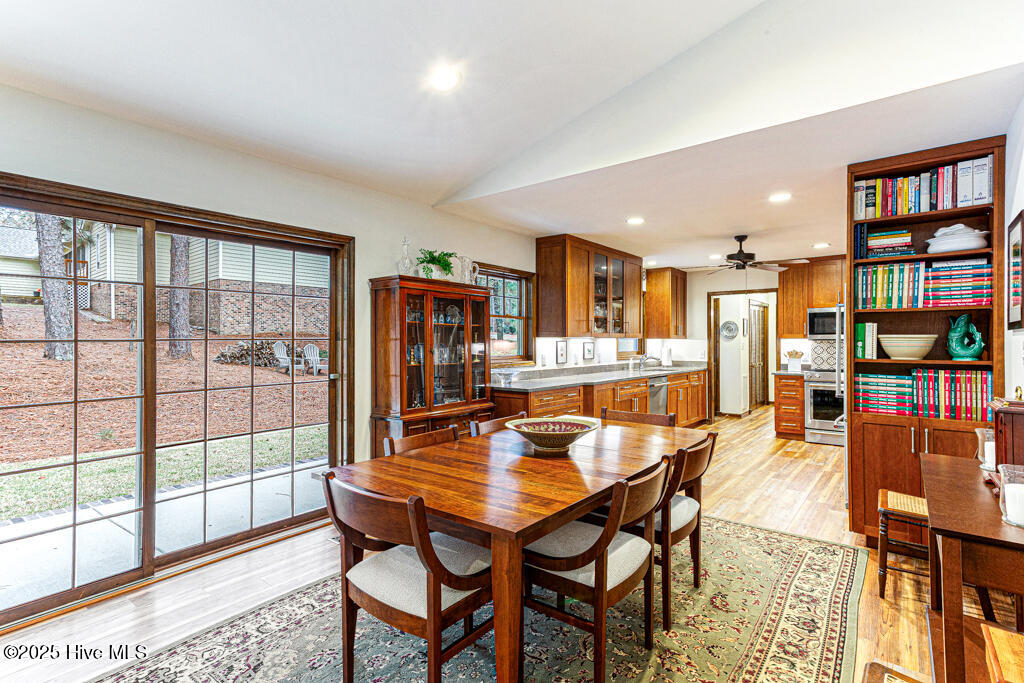 106 Cardinal Lane West End, NC 27376 - Photo 7 of 46 Dining Area