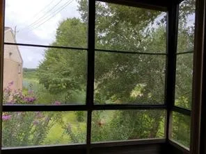 $950 | 10555 Turtlewood Court, Unit 1511, Houston, TX 77072