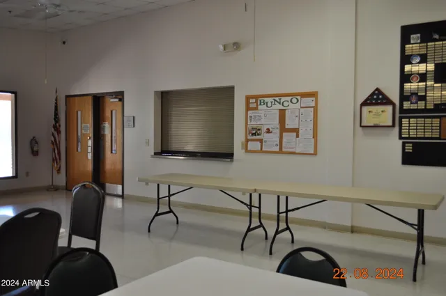 a view of a tennis court