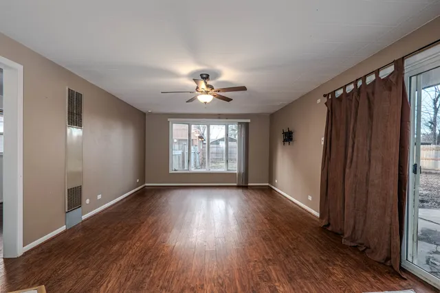 $225,000 | 18940 Baker Avenue, Country Club Hills, IL 60478