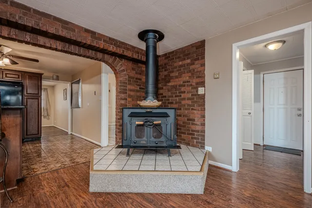 $225,000 | 18940 Baker Avenue, Country Club Hills, IL 60478