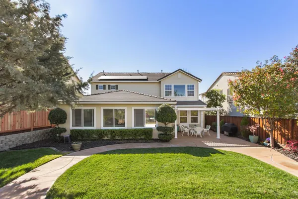 $979,900 | 864 Spotted Pony Lane, Rocklin, CA 95765