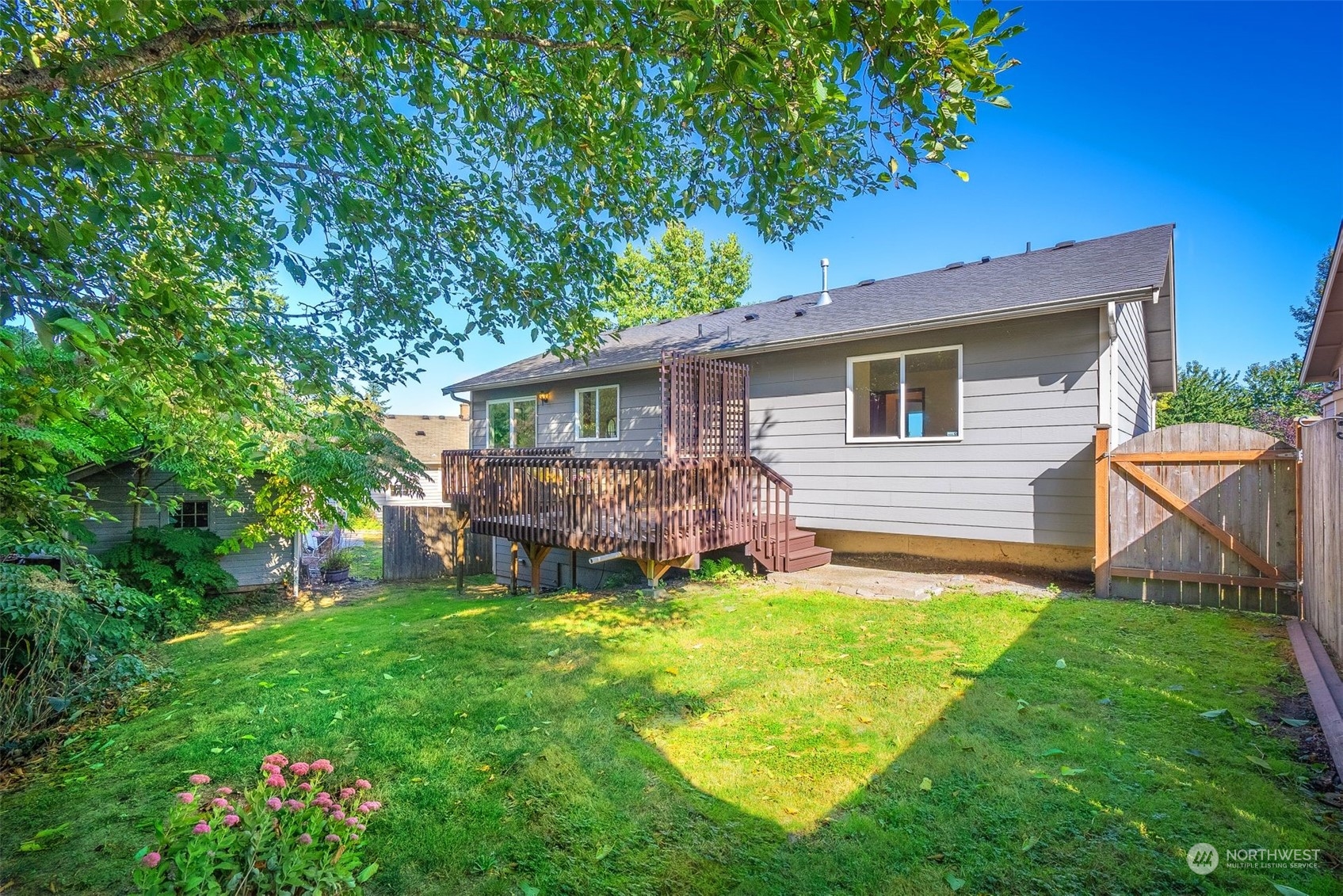 5410 Broadway Everett, WA 98203 - Photo 21 of 36 a view of a house with a yard and porch