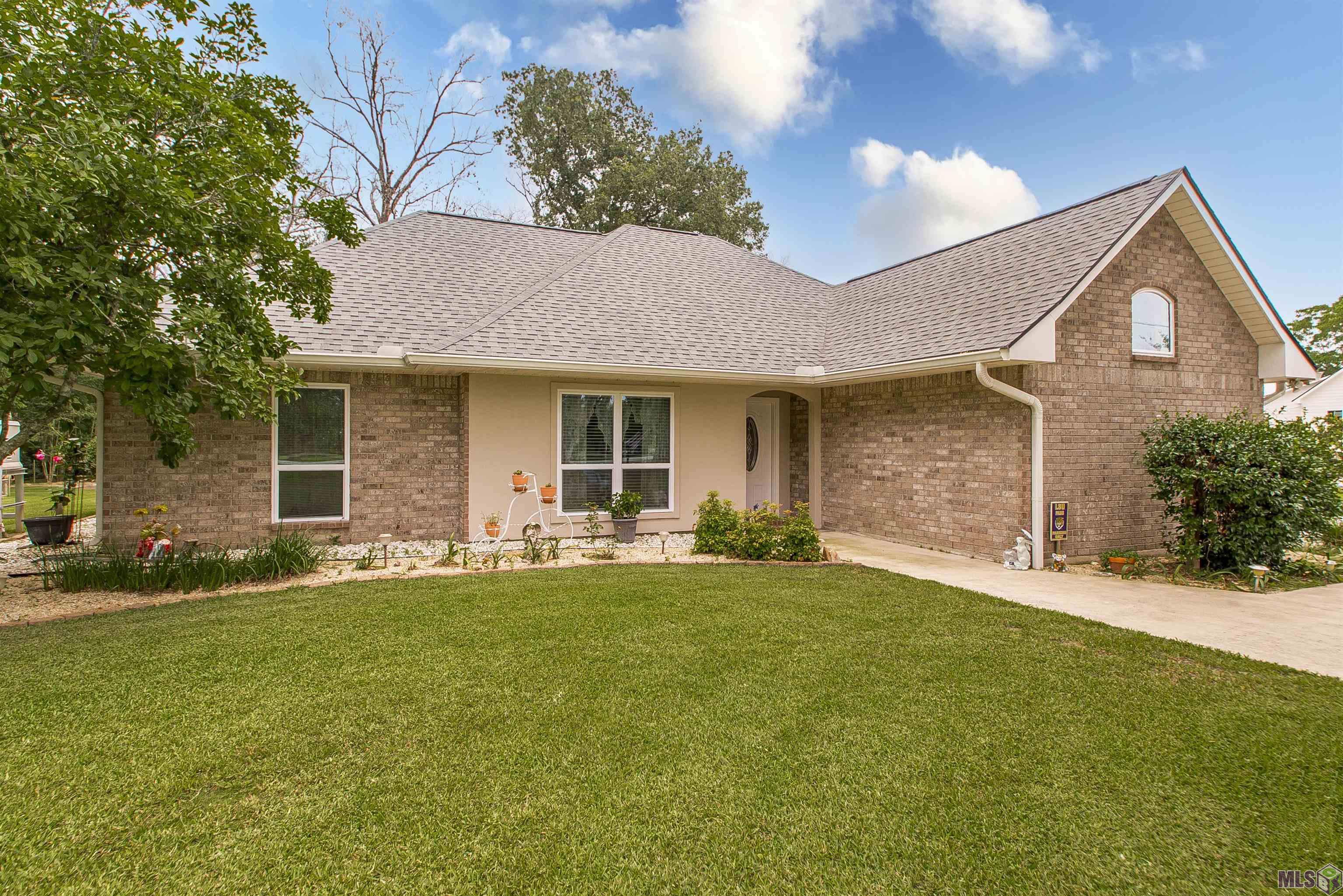 14410 George Rouyea Road Gonzales, LA 70737 - Photo 3 of 29 Gallery Image 3